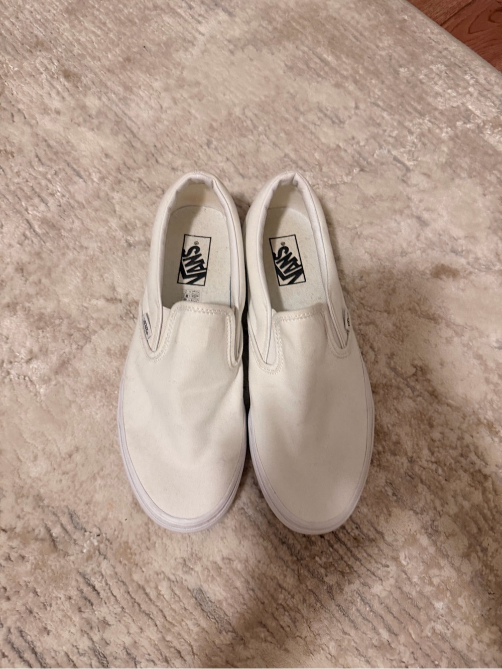 GOOD Vans Classic Slip-On Shoe - Picture 2 of 11